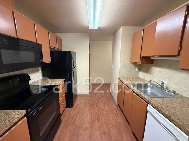 Building Photo - 17728 85th Ave Ct E