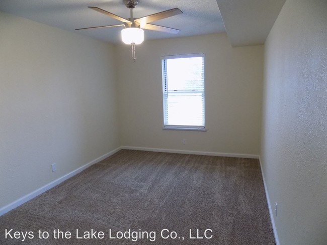 Building Photo - 1098 Passover Rd