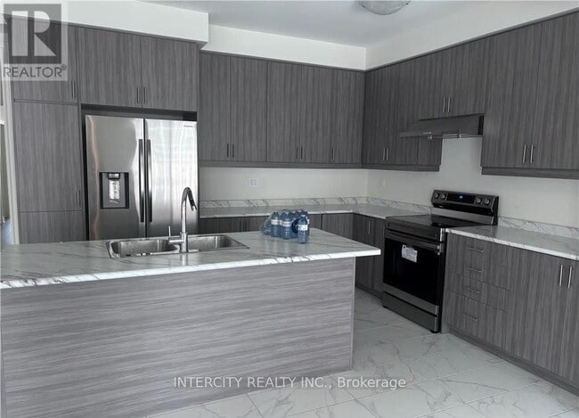 Building Photo - 90 Attwater Dr