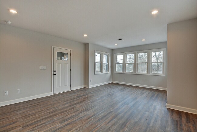 Building Photo - 3716 N College Ave