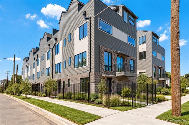Building Photo - 701 N Lancaster Ave
