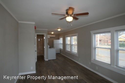 Foto del edificio - 2613 E Archer St