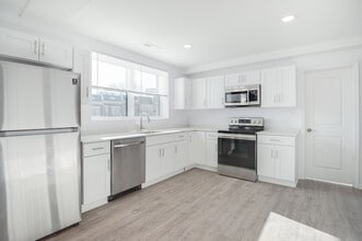 Kitchen - 3 BR Floor Plan B2 - The J.C Layne at Euclid