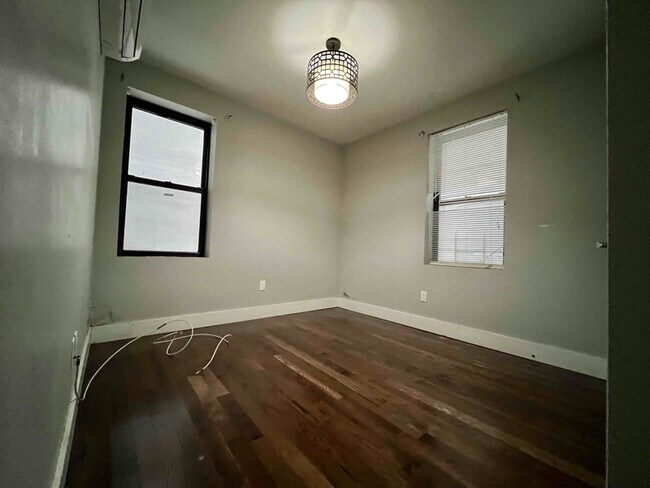 Foto del edificio - 2714 Avenue D