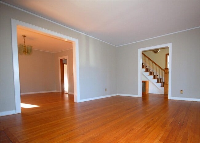 Building Photo - 8 Kilmer Rd