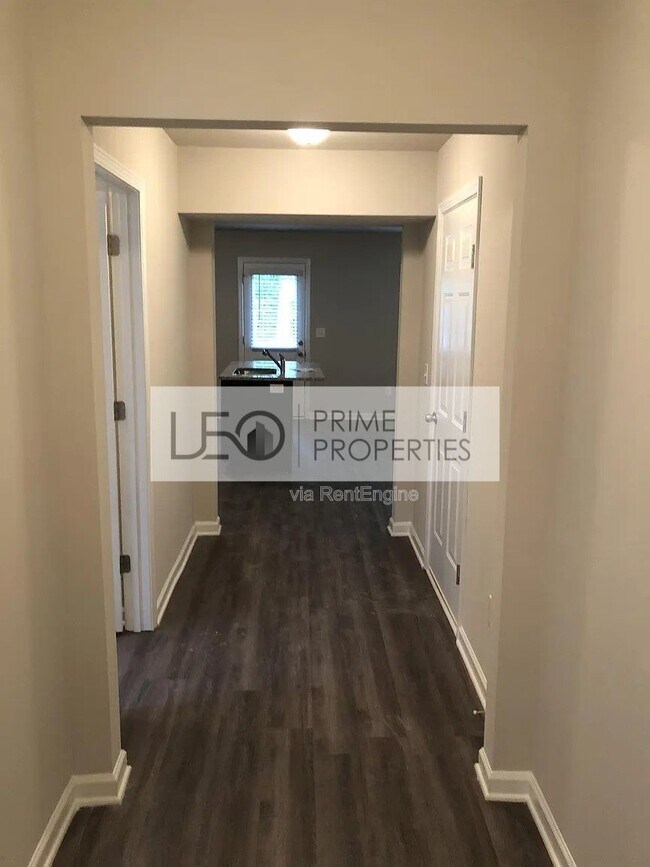 Foto del edificio - 1155 Oak Hollow Ln