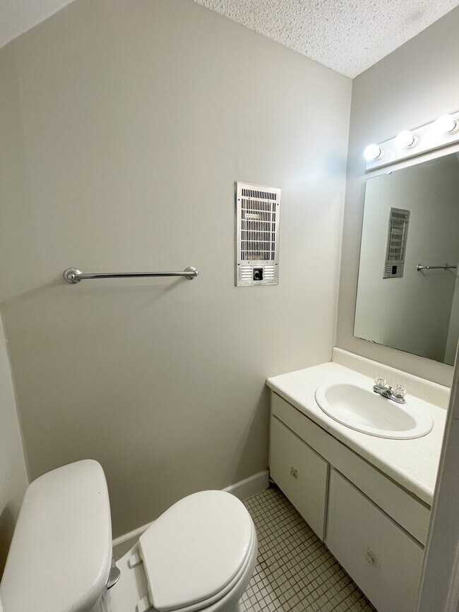 Foto del edificio - 4605 Grove Park Ln