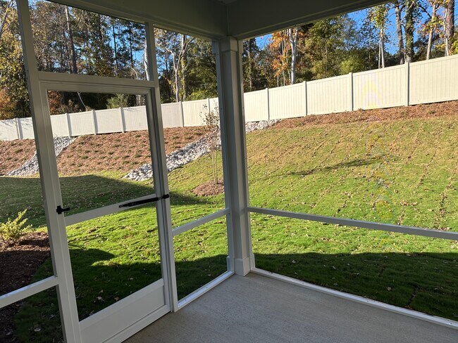 Exterior - Screened Porch - 2227 Cape May Ln