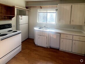 Building Photo - 201 S Asbury St
