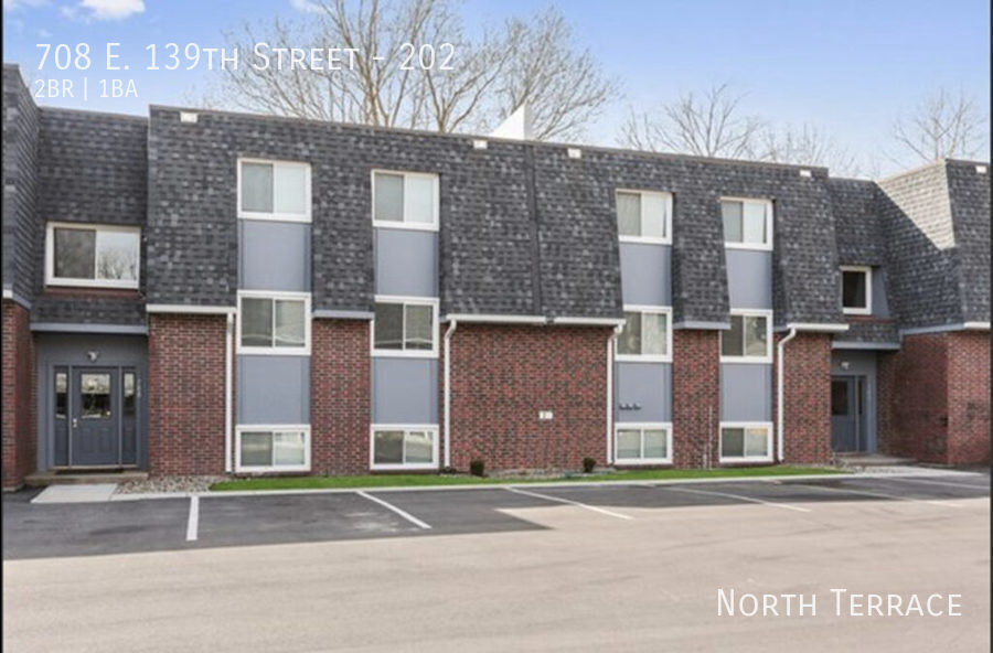 Primary Photo - 708 E 139 St