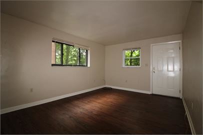 Foto del edificio - 3451 Evergreen Rd