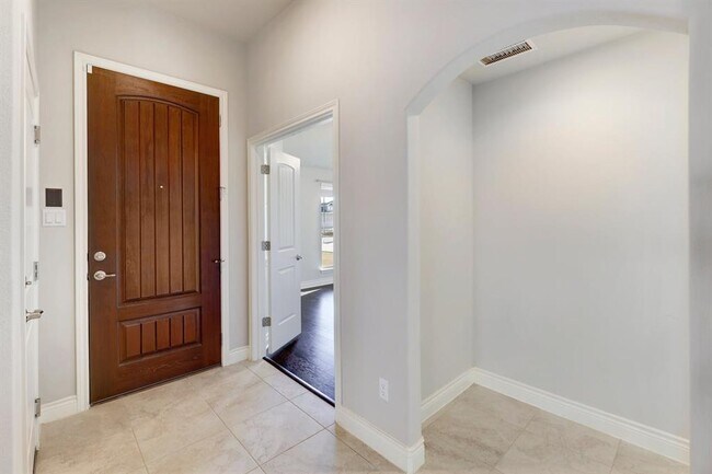 Foto del edificio - 19408 Wearyall Hill Ln