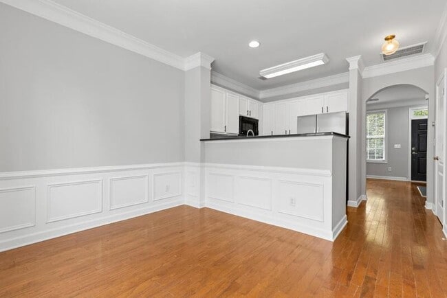 Foto del edificio - 13119 Arbor Day Ct