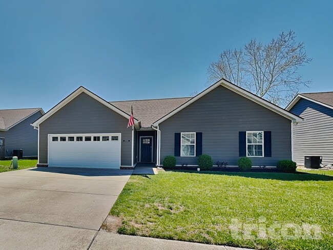 Building Photo - 733 W Coker Way