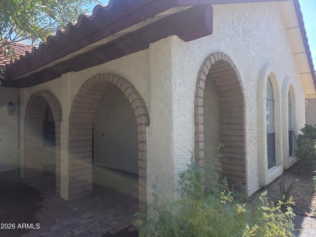 Building Photo - 3925 E Tonto St