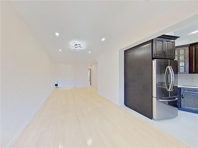 Foto del edificio - 1349 85th St