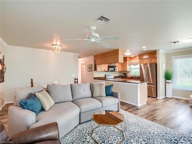 Foto del edificio - 6020 Cypress Ln