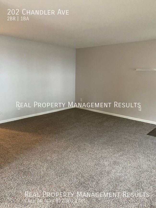 Building Photo - 2 Bedroom, 1 Bath, Mulberry Square Apartme...