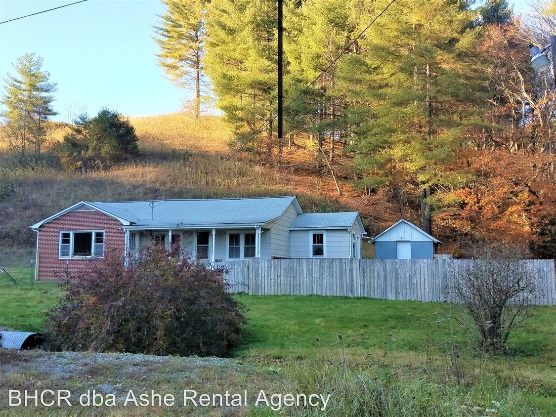 Primary Photo - 2 br, 1.5 bath House - 2378 Smithey Rd