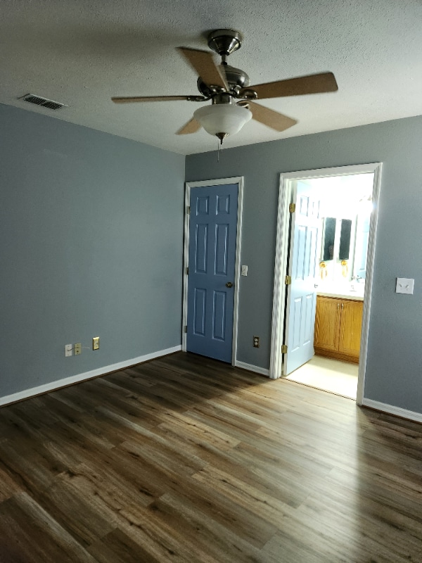 Building Photo - 3826 S Flamingo Terrace