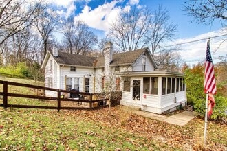 Building Photo - 7249 State Rd