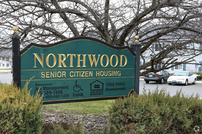 Foto del edificio - Northwood Apartments