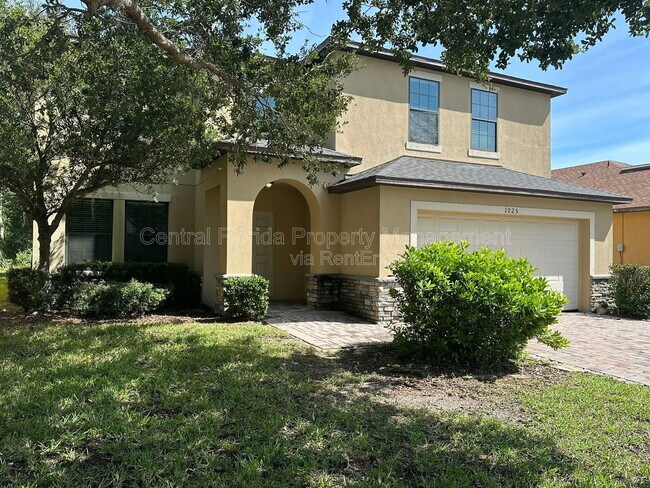 Foto del edificio - 1025 Cypress Pointe Blvd