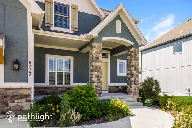 Building Photo - 8113 Northwest 90th Terrace, Kansas City, ...