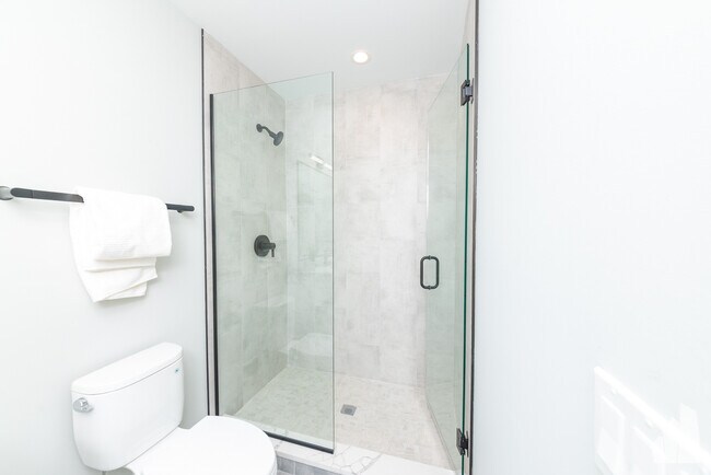 Foto del edificio - 2020 W Montrose.-1A