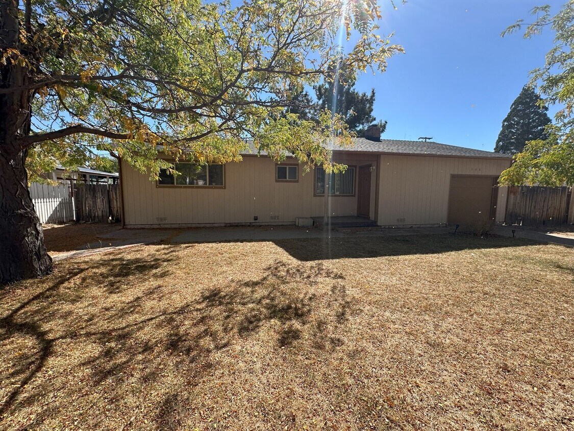 Primary Photo - 3 Bedroom 1 Bath House