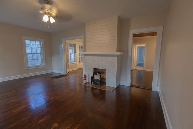 Foto del edificio - 2714 Morrow Ave