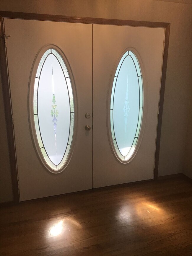 Foto del edificio - Quiet Peaceful 3 bedroom 2 bath Single Level home located in Central Point