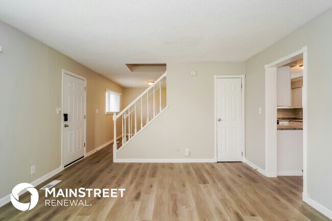 Foto del edificio - 1290 Tanglewood Dr