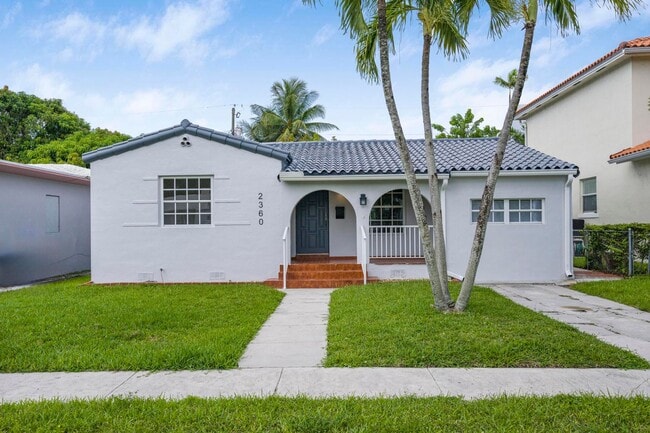 Foto del edificio - 2360 SW 11th Terrace
