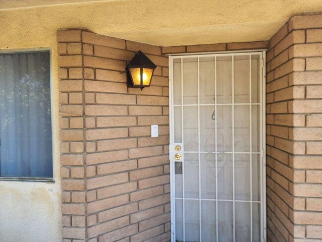 Building Photo - 5101 Appleblossom Dr