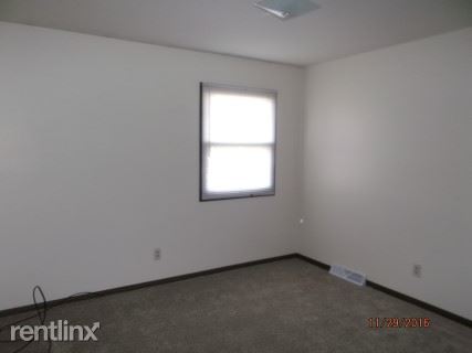 Foto del edificio - 324 Bellevue St SE