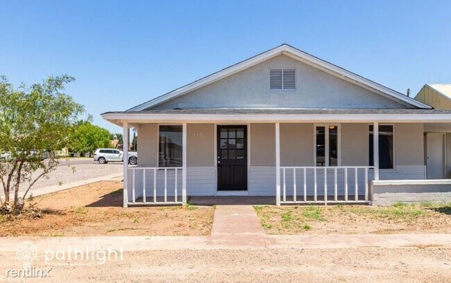 Building Photo - 4 br, 2 bath House - 110 N 2nd St UNIT