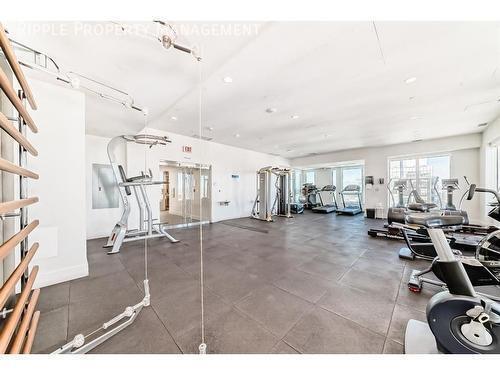 Photo du bâtiment - FIRST MONTH FREE! AMAZING 1 BED+DEN/ 1 BAT...