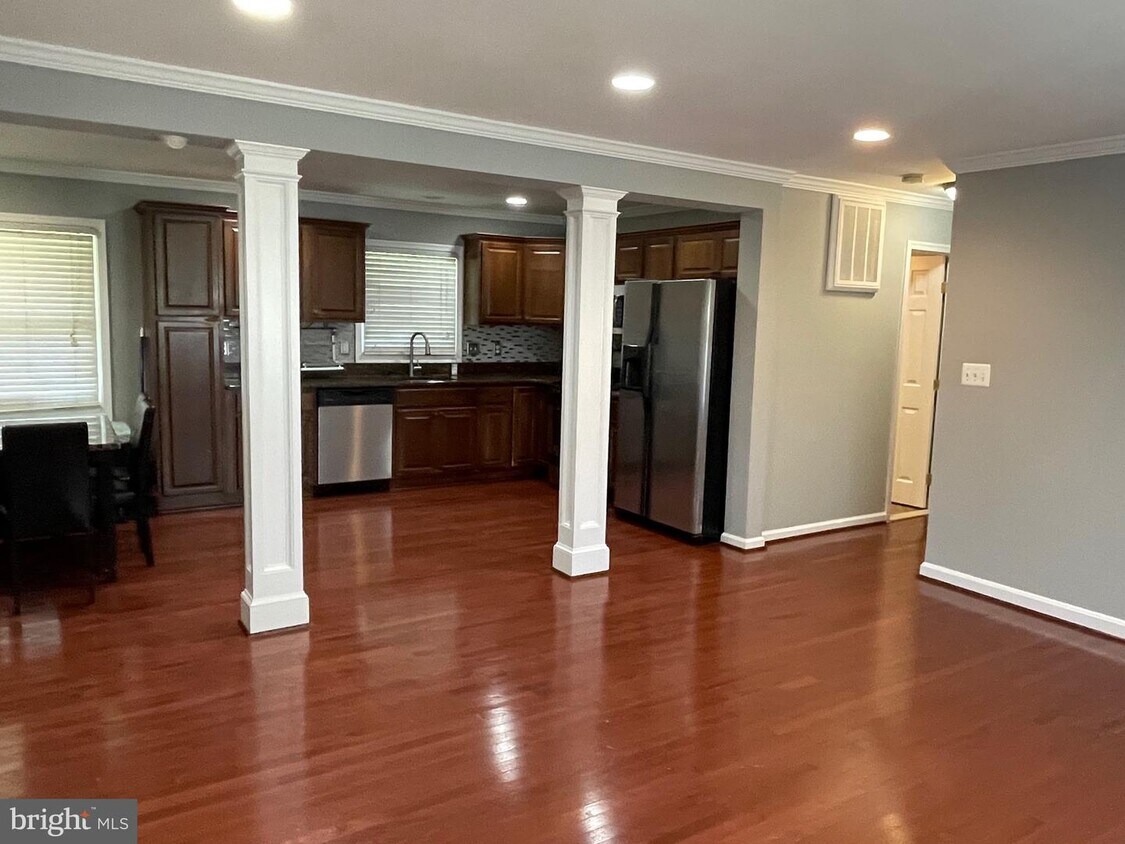 2327 Woodberry Dr, Bryans Road, MD 20616 House Rental in Bryans Road