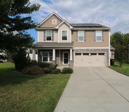Building Photo - 4515 Wedge Dr