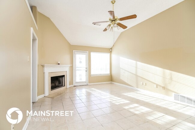 Building Photo - 4611 Chadwell Cove