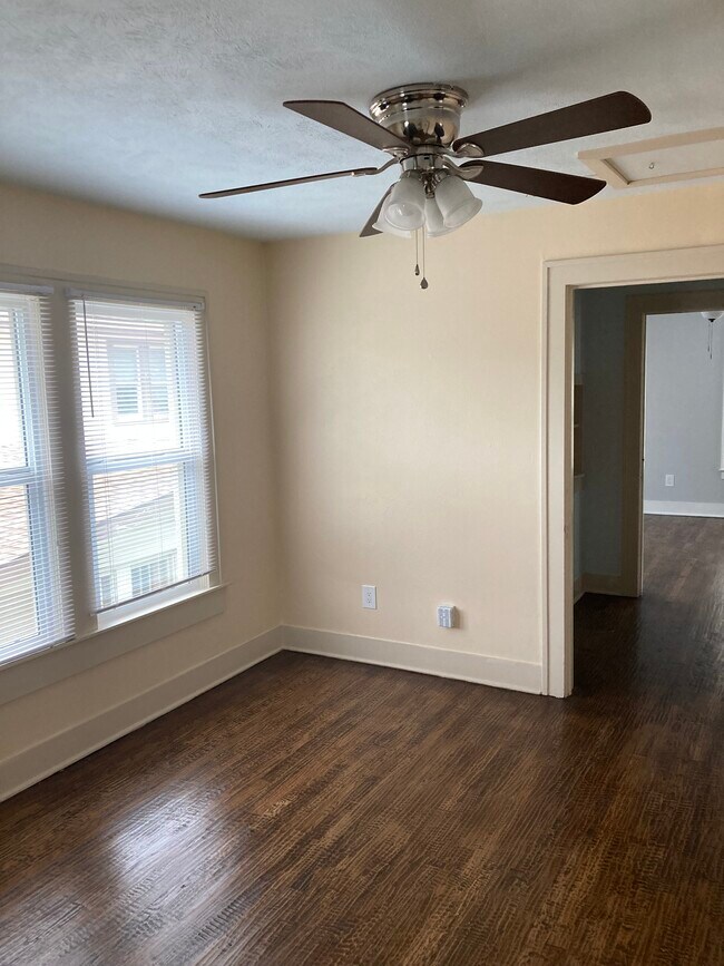 Sala de estar/comedor - 2506 Wabash Ave