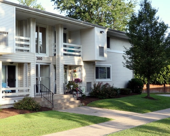 South Shore Apartments - Erie, PA | Apartments.com