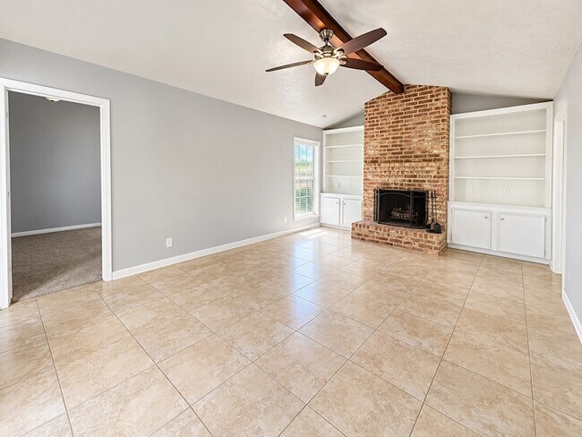 Building Photo - 3103 Southern Hills Dr