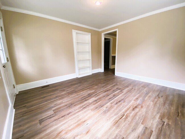 Foto del edificio - 519 S Woodrow St