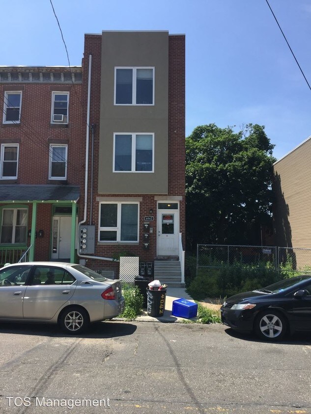 Primary Photo - 4042 Baring St