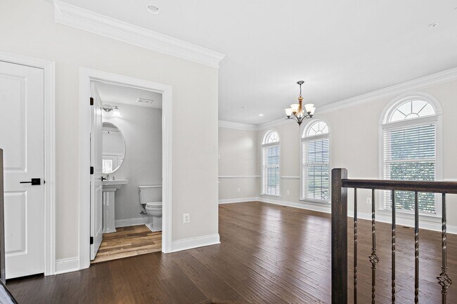 Building Photo - 2542 Cherry Tree Rd