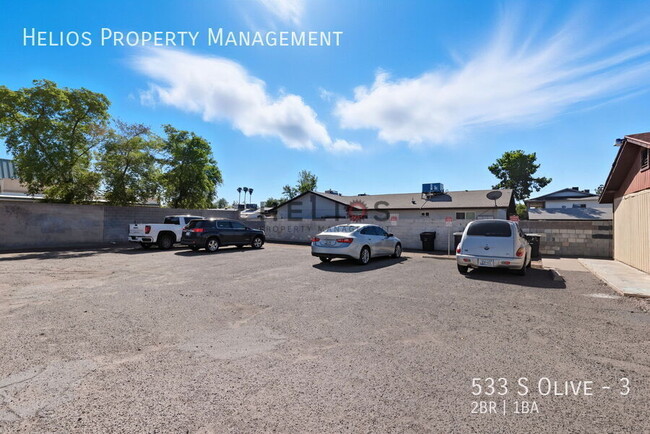 Building Photo - 533 S Olive-3