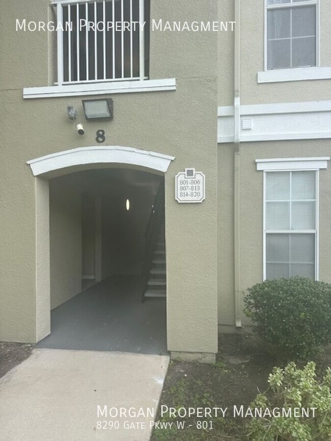 Photo - 8290 Gate Pkwy W House