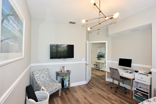 Building Photo - 117 Monterey Pointe Dr